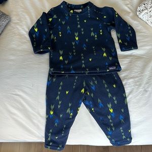 Baby Patagonia set 12-18 months